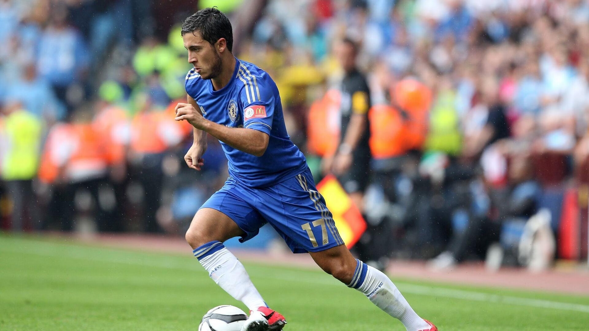 马拉松盛事北京马拉松吸引数万人参与，北京马拉松2021官网